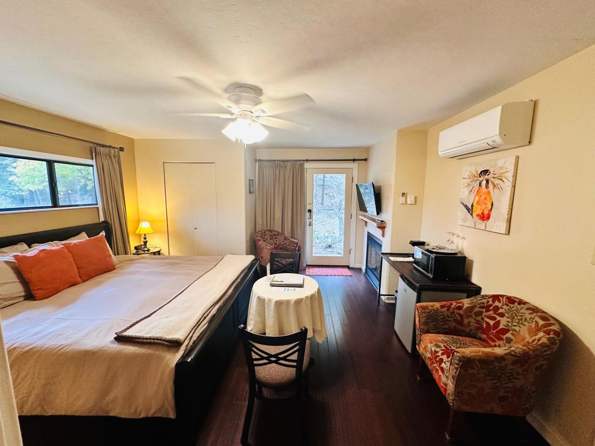 The Inn At Shasta Lake Lakehead Exterior photo